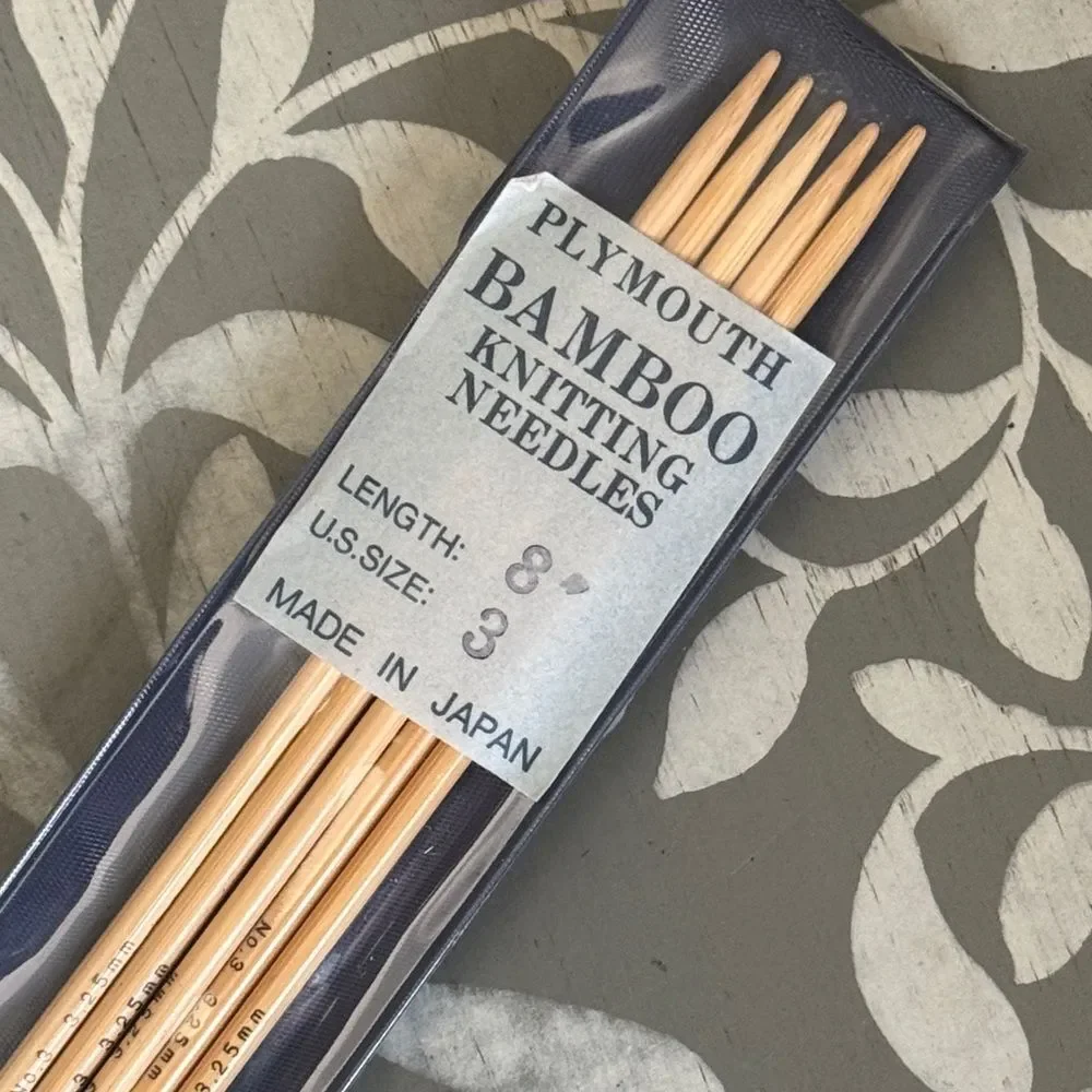 Plymouth Bamboo Knitting Needles Double Point sz 3, 8” length, NWT